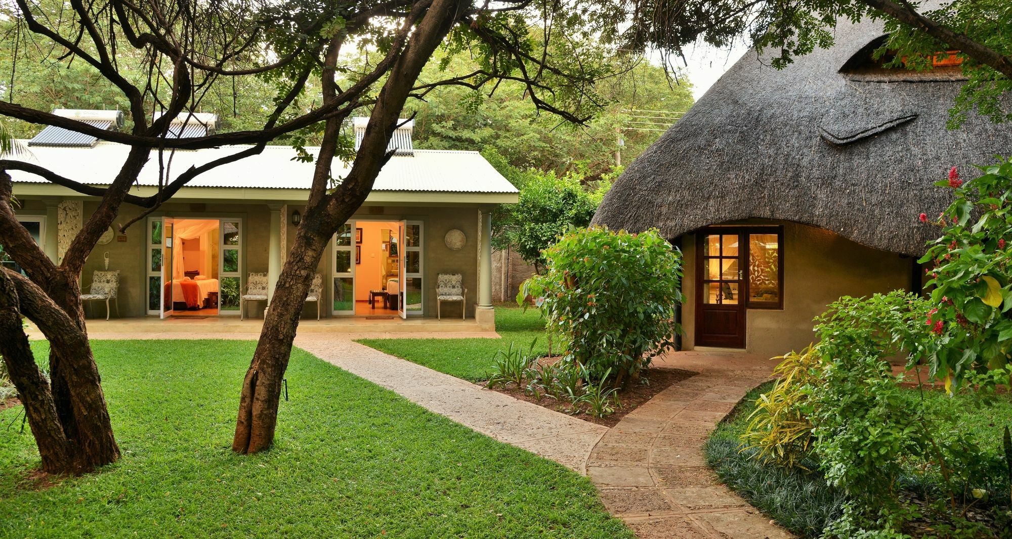 Bayete Guest Lodge Victoria Falls Exteriér fotografie